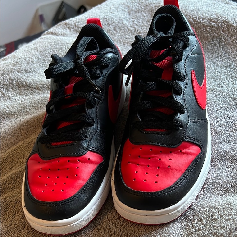 Nike Black and Red Sneakers Classic Design